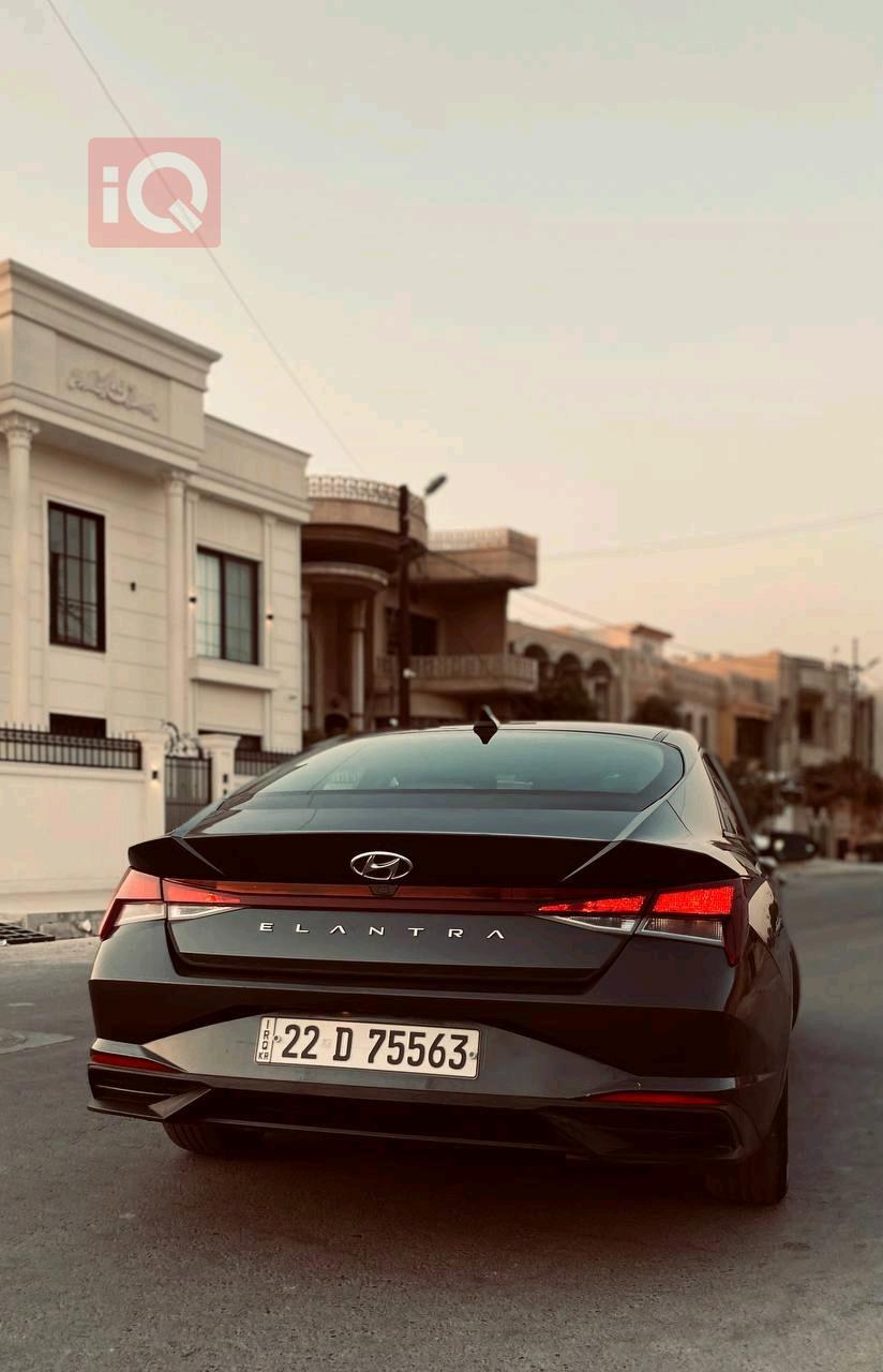 هیوندای ئەلەنترا